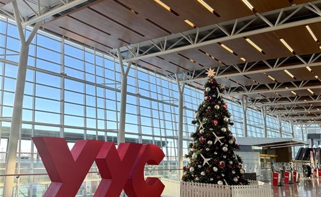 Ready for takeoff: YYC’s top tips for stress-free holiday travel